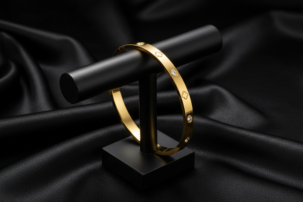 Luna Clover Bangle Armband