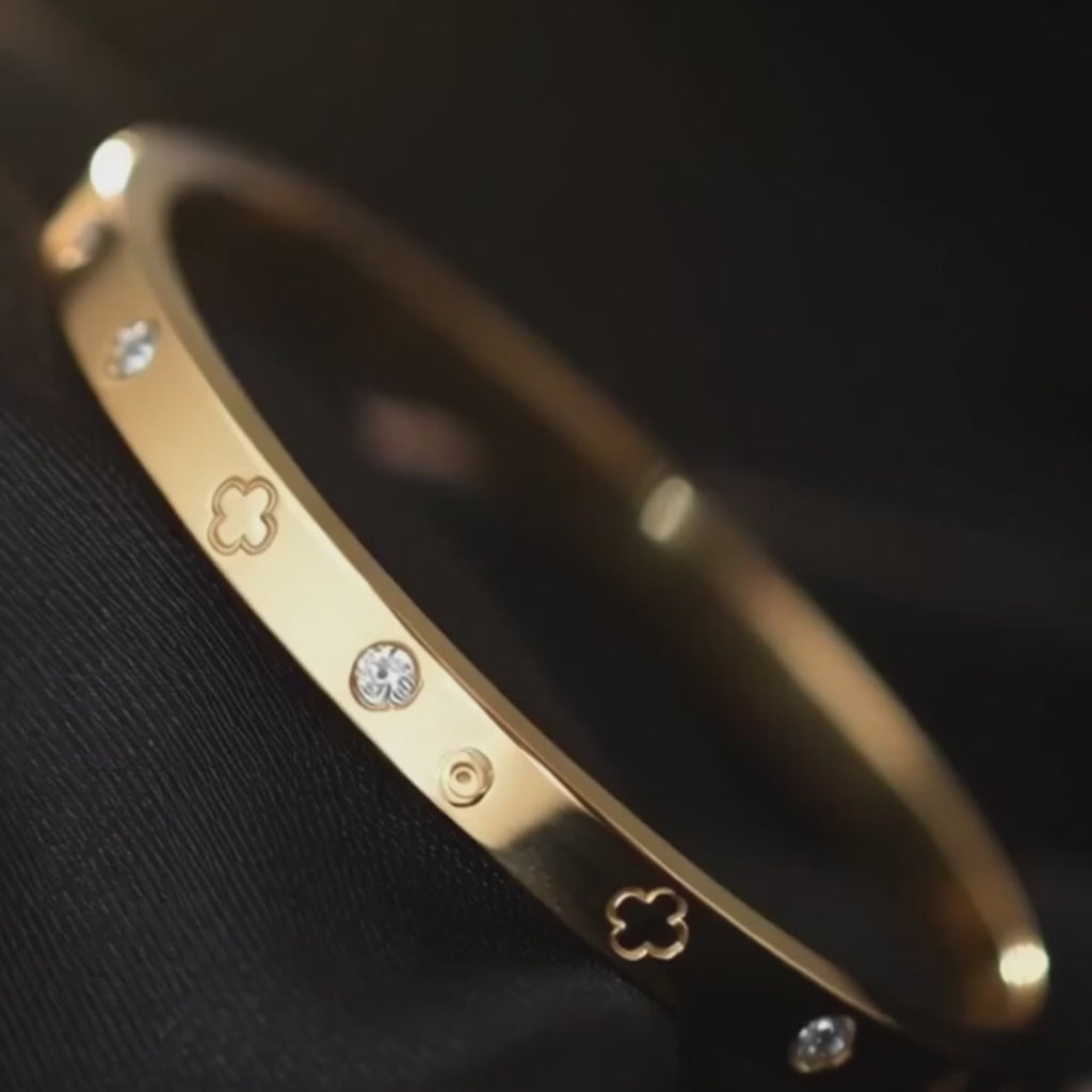 Luna Clover Bangle Armband